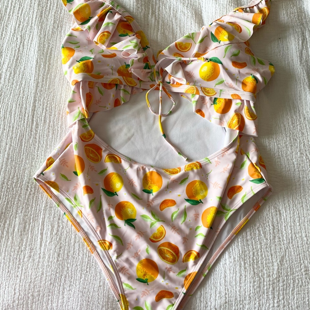 Women’s one piece swimsuit